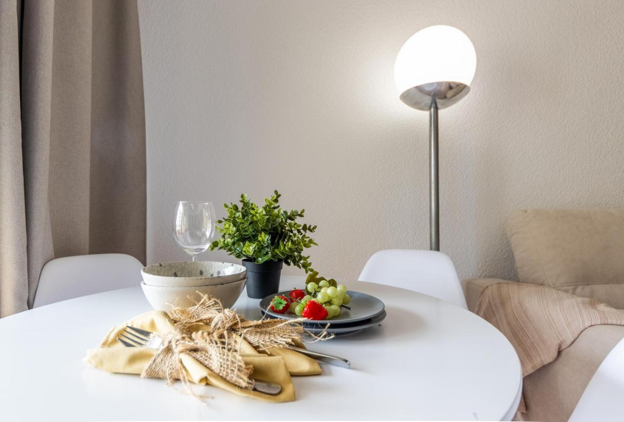 Apartamentos Alboran-Arysal 萨洛 外观 照片