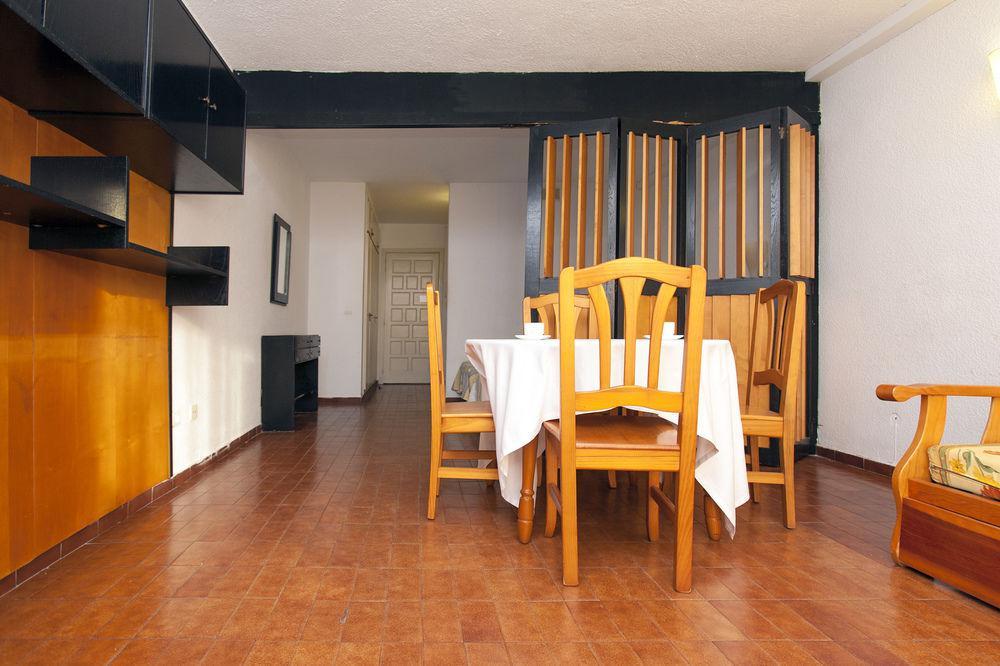 Apartamentos Alboran-Arysal 萨洛 外观 照片