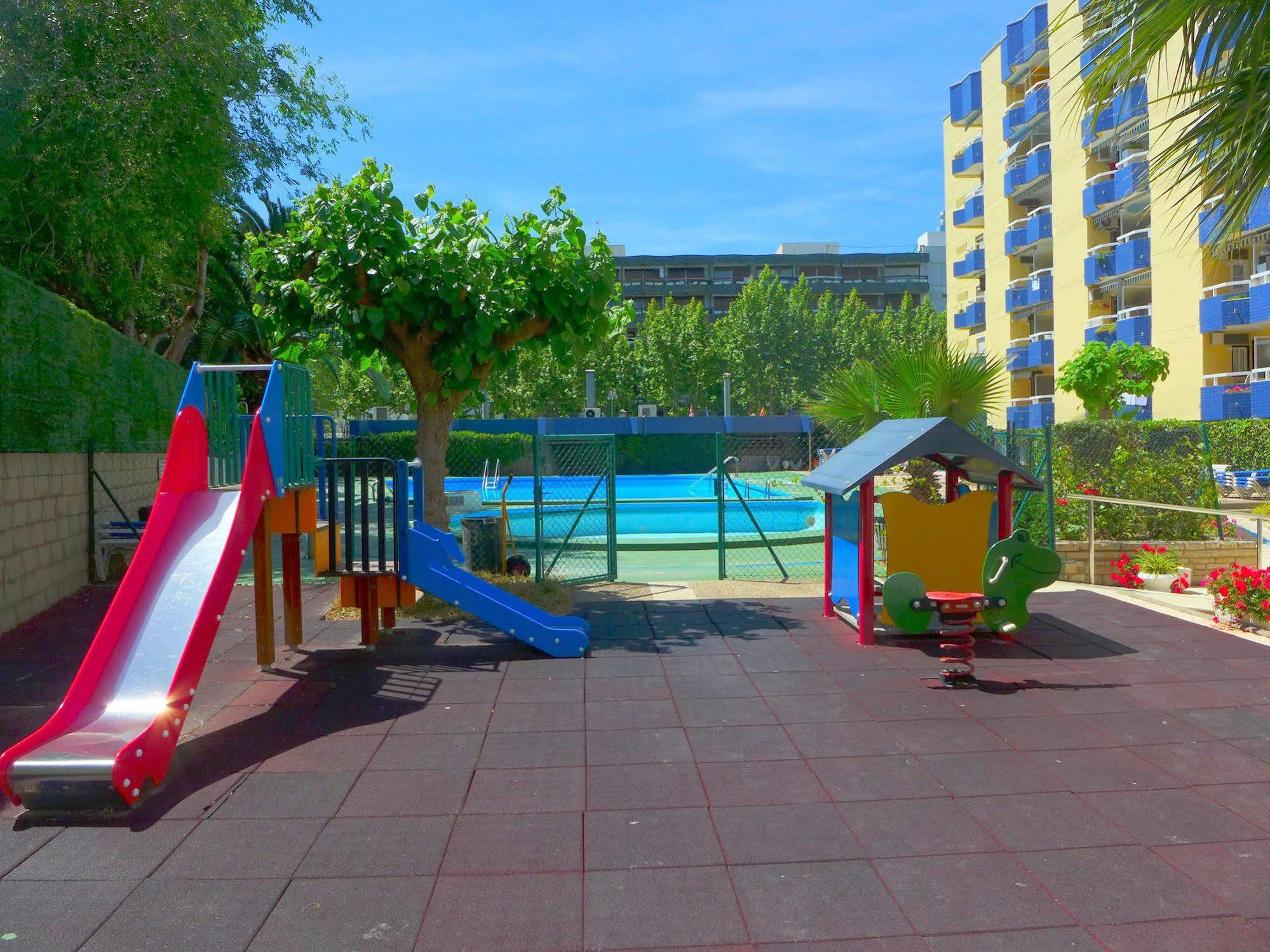 Apartamentos Alboran-Arysal 萨洛 外观 照片